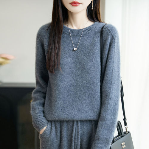 Soft waxy warm wool sweater for women, 100 pure wool autumn and winter new round collar loose solid color knitted sweater base shirt