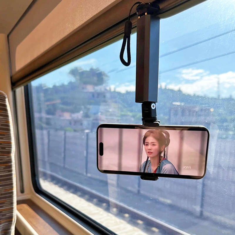 High-Speed Rail Travel Companion | Travel Phone Holder, Portable for Business Trips, Travel, and Airplanes, 360-Degree Rotating, Extendable, Hands-Free for Watching Shows. High-Speed Rail Travel Companion | Travel Phone Holder, Portable for Business Trips, Travel, and Airplanes, 360-Degree Rotating, Extendable, Hands-Free for Watching Shows.