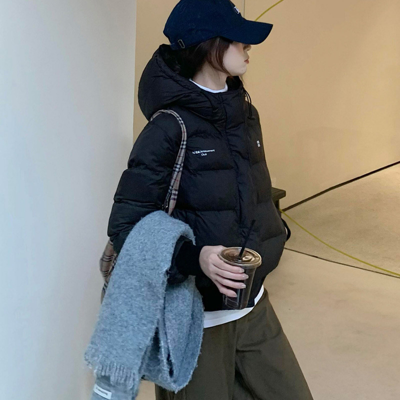 2026 winter new collection: American retro casual short-style versatile cotton jacket, winter Ken doll-style cotton coat with hood, women's 2026 winter new collection: American retro casual short-style versatile cotton jacket, winter Ken doll-style cotton coat with hood, women's