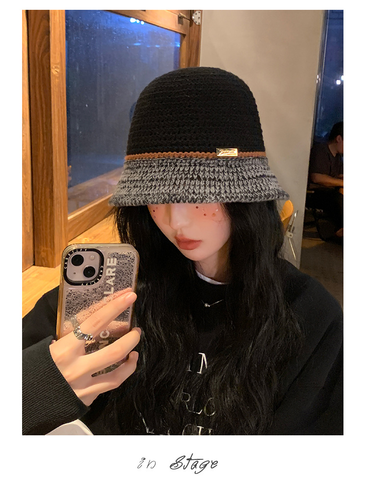Cappello da scodella coreano lavorato a maglia coreano da donna per l'autunno e l'inverno Calore all'aperto Piccola folla Clip a colori Sfilata di moda Volto piccolo_voghion.com