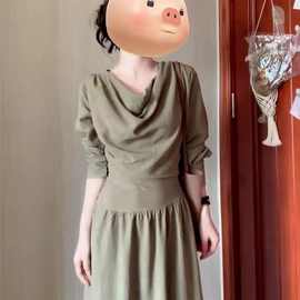 绿色法式长袖气质连衣裙子女2025新款时尚减龄秋季韩系收腰长裙