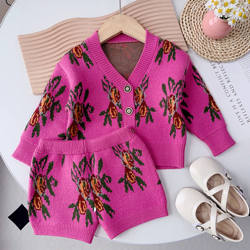 New knitted children's suit for girls, ethnic style printed sweater cardigan + shorts, girls' autumn and winter personalized outfits