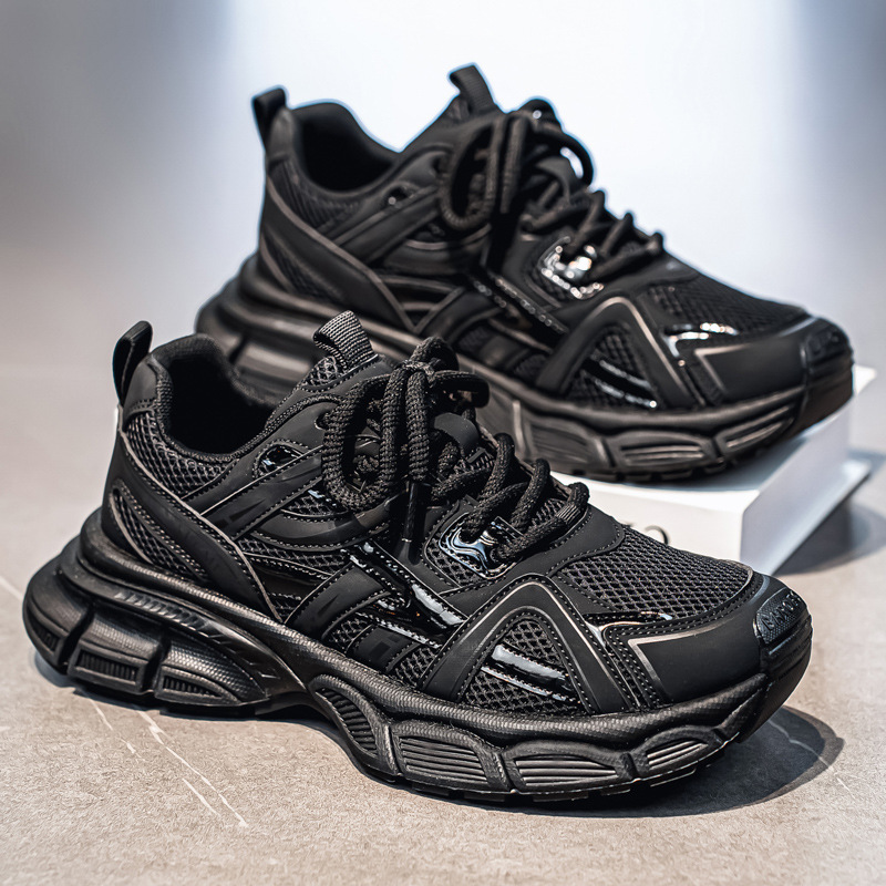 Suela gruesa de malla transpirable para aumentar los zapatos de papá de moda verano nuevo estilo de alta gama versión coreana de los zapatos de moda casuales calientes