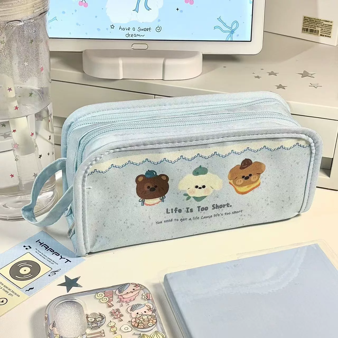 Fresh high quality pencil case, capacious stationery for students