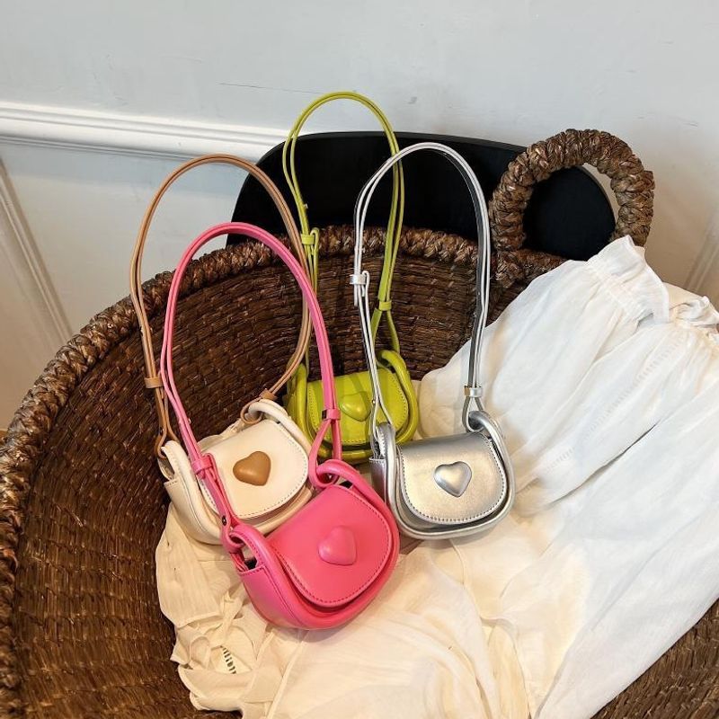 Children's small bag, stylish crossbody bag for girls, fashionable Korean-style saddle bag, girls' coin purse, baby shoulder bag, trendy