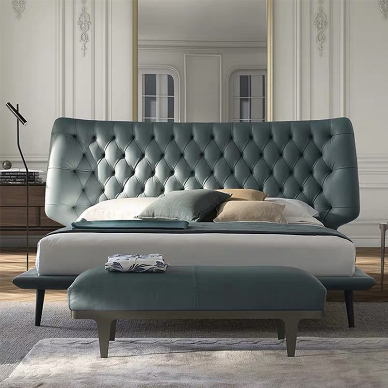 Italian Italian minimalist luxury leather bed master bedroom 1.8 meters designer model leather bed pull buckle leather bed Italian Italian minimalist luxury leather bed master bedroom 1.8 meters designer model leather bed pull buckle leather bed