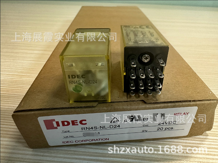 和泉电磁继电器 及配套底坐RN4S-NL-D24  SN4S-05D  RN4S-NL-A220