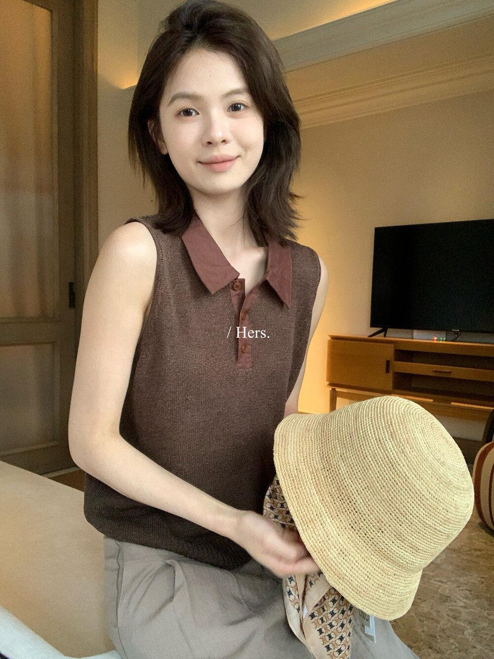 Áo len cổ lọ nữ không tay phong cách cổ điển — Màu cà phê, Vàng thẻ, màu trắng