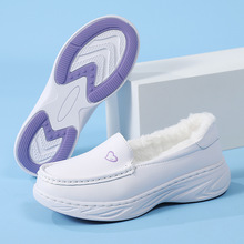 现货护士鞋女秋冬软底防滑厚底加绒舒适百搭医护工作棉鞋批发代发