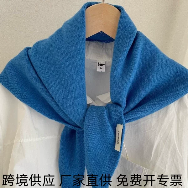 100% Wool Knitted Triangle Scarf Shawl for Women in Spring and Autum, Warm Neck Protector, Multifunctional Versatile Small Scarf for Women
