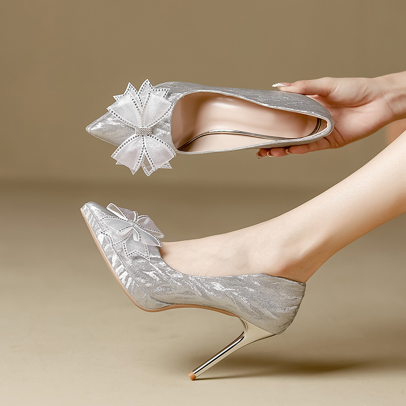 Wedding shoes platform with rhinestones with bow