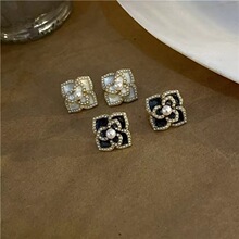 Ů���|�߼���С���L��ᔷ�ʽ����ɽ�軨������h���s�ٴ�Զ��