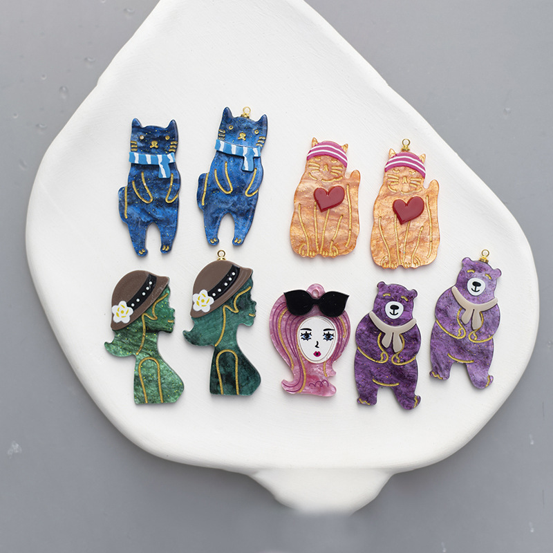 Fashion Bear Cat Arylic Jewelry Accessories 1 Piece