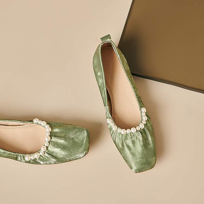 So Beautiful ~ Elegant Fairy Style Pearl New Chinoiserie Giant Soft Beanie Granny Shoes Pregnant Women Flats Ballet Shoes for Women So Beautiful ~ Elegant Fairy Style Pearl New Chinoiserie Giant Soft Beanie Granny Shoes Pregnant Women Flats Ballet Shoes for Women