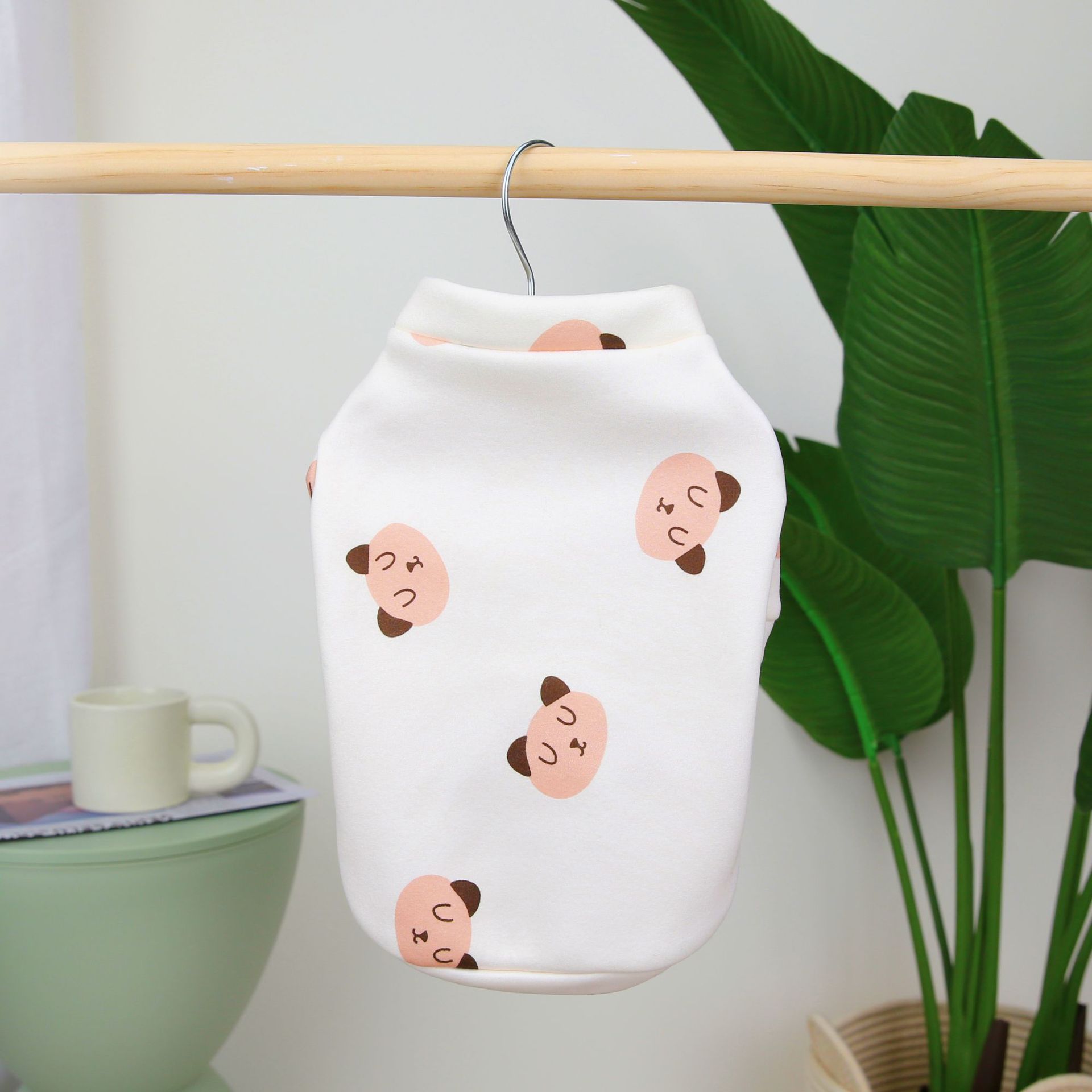 2022大头熊小卫衣