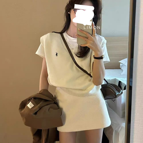 Mouse ear Korean-style atmosphere wear unique layering knitted vest women slimming temperament fashion casual