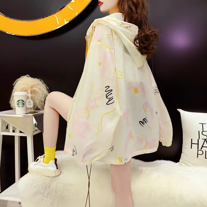 Sun Protection Clothing for Women Summer 2025 New Korean Style Student Graffiti Thin Jacket Fashionable Loose Hooded Cardigan Top Sun Protection Clothing for Women Summer 2025 New Korean Style Student Graffiti Thin Jacket Fashionable Loose Hooded Cardigan Top