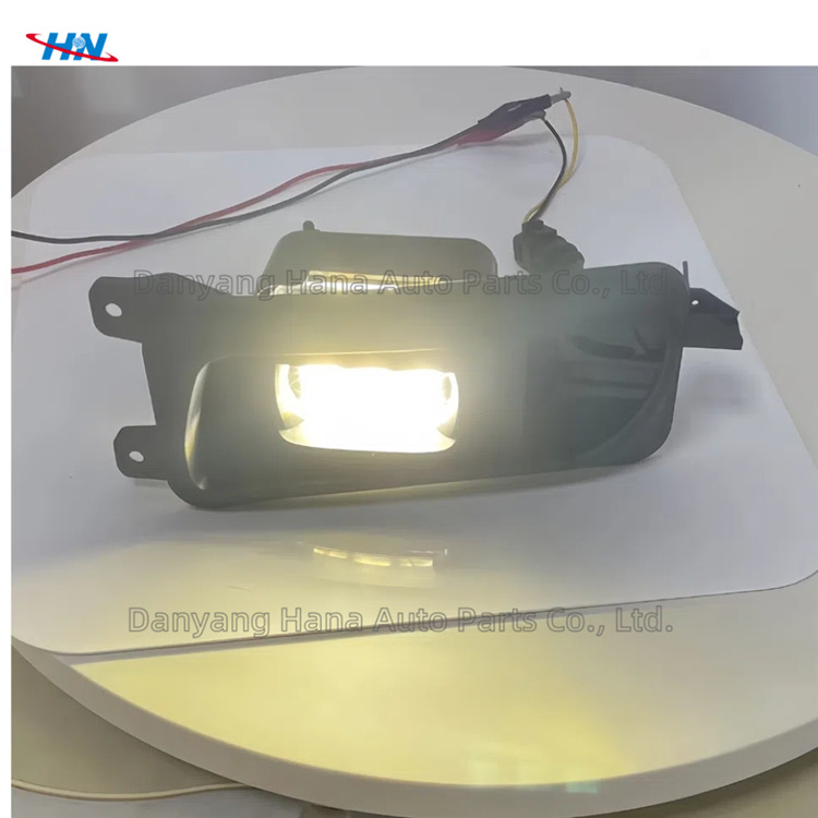 Conjunto de luz antiniebla frontal LED modificado ACTROS MP3 amarillo y blanco dedicado a la luz de camión Mercedes-Benz 9438200156