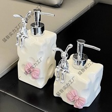 ���ֵ����ϴ��Һƿ���l���g�Ƶ�W�t��ԡ¶�մ��։�ʽ���bƿ