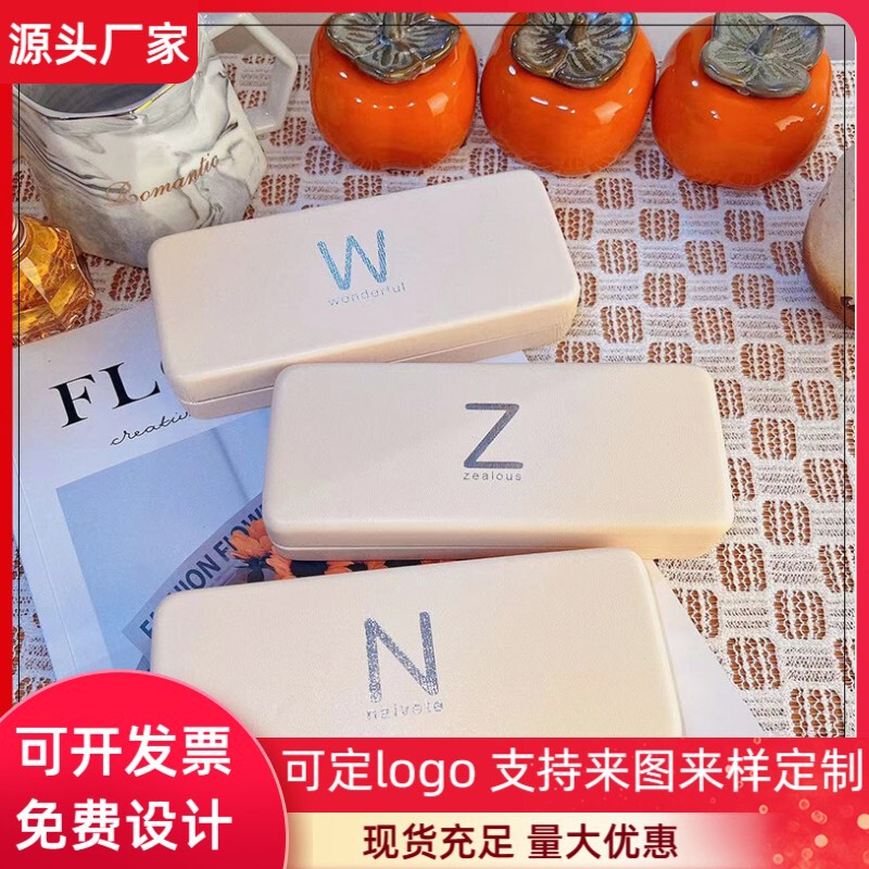 The New Model of Glasses Case Can Be Customized with Logo, Supports Custom Graphics, and Offers a High-End Feel. It Is Suitable for Storing Glasses, Sunglasses, and Contact Lenses