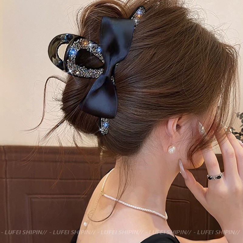 2026秋冬ミンクファー毛皮ヘアクリップ、高級感のある後頭部用大型シャーククリップ、ハート型キラキラ輝くダイヤモンド付き毛皮ヘアクリップ