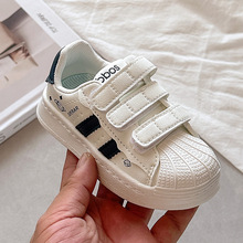 儿童运动鞋2025春秋新款男童时尚贝壳头板鞋软底轻便宝宝小白鞋潮