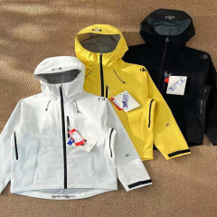 HH海丽汉森硬壳户外冲锋衣防风防水休闲时尚男女情侣连帽单件外套