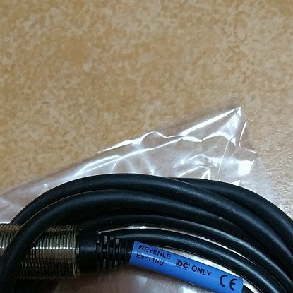 EV-118U    日本基恩士   光电开关   全新原装正品