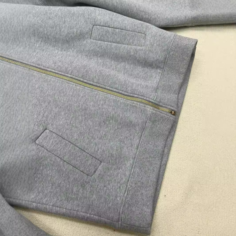 M's 2025 初秋の新作パッチ刺繍レターロゴスペースコットンジッパースウェットシャツ男性と女性用|undefined