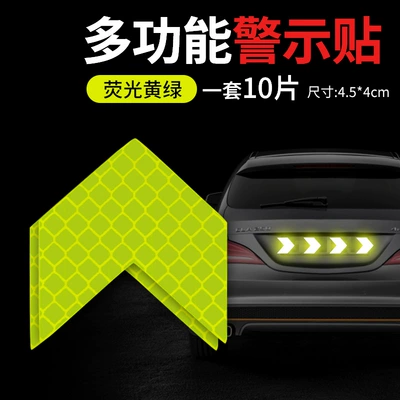 Motorcycle trunk – night warning tail trunk - arrow-shape-green-454cm-10-pieces