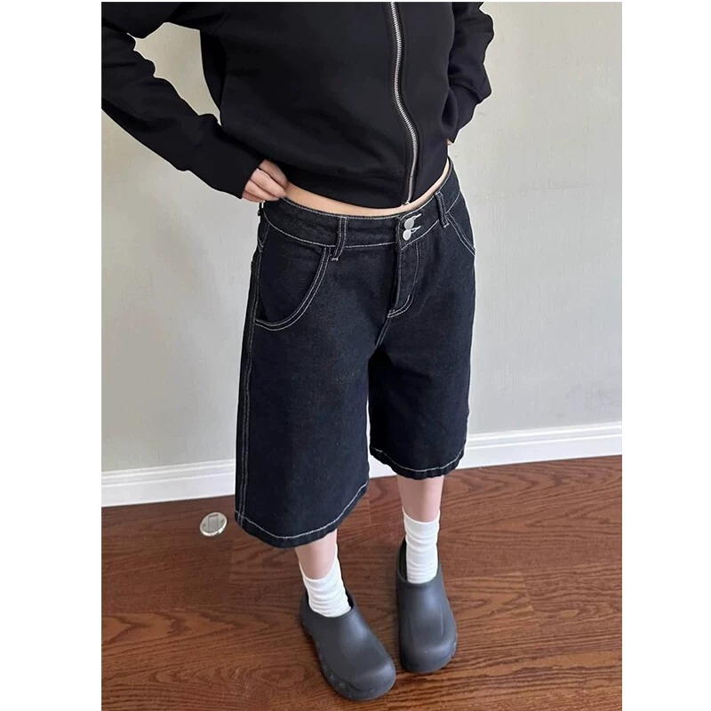American Retro Black Unique and Beautiful Denim Shorts for Women, Summer Loose Casual Mid-Length Straight Shorts American Retro Black Unique and Beautiful Denim Shorts for Women, Summer Loose Casual Mid-Length Straight Shorts