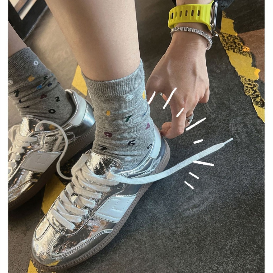 Sheepskin Version of Sports Training Shoes for Women, Silver Lace-Up Thick-Soled Sports Casual Shoes, Sneakers, Forrest Gump Shoes, Versatile Flats