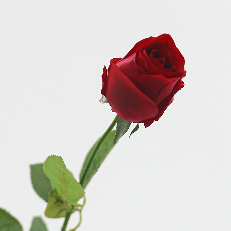 しっとりとした手触りのブルガリアローズ造花、シンプルな花材、フラワーアレンジメント、結婚式のフラワーアレンジメント、造花|undefined