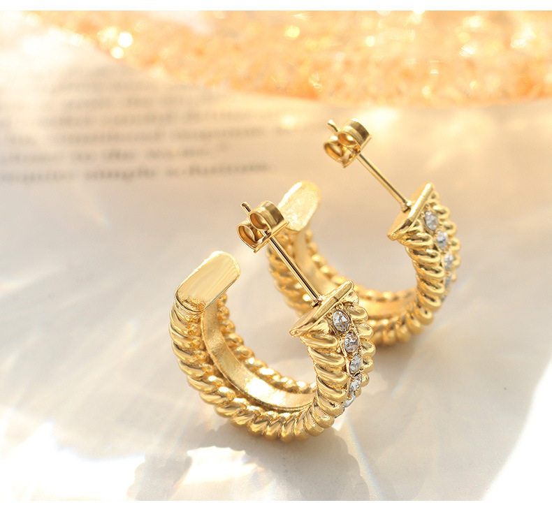 Retro C Shape Titanium Steel Inlay Zircon Ear Studs 1 Pair