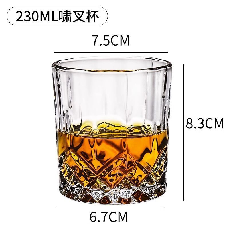ウイスキー杯水晶ガラスヨーロッパ式の強い杯はビールの杯のガラスのコップのバーの洋式の杯の酒の器具を厚くします。|undefined