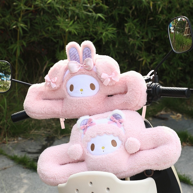 Cartoon Cute Melody Black Leather Kt Cinnamon Dog Plush Electric Car Anti-Collision Pillow Kidsren's Front Seat Head Protection