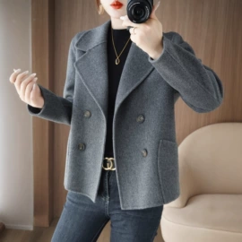 女式毛呢外套;女式针织衫;女式羊毛衫