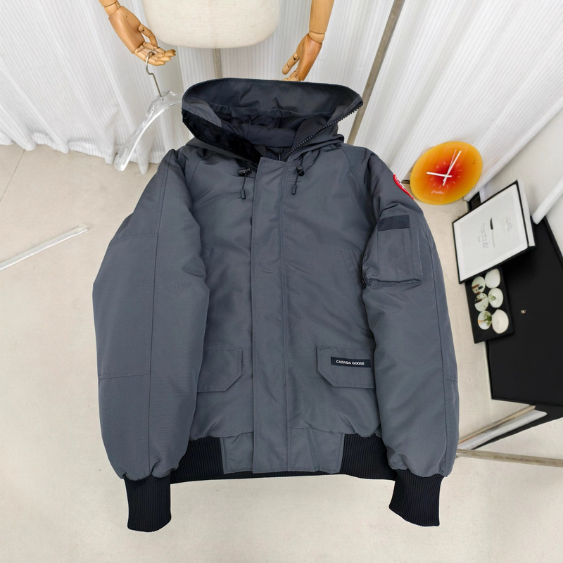 2025 Canada Goose down Jacket 2050m New 01 Model Parka Coat for Men and Women Couple Style Hooded down Jacket 2025 Canada Goose down Jacket 2050m New 01 Model Parka Coat for Men and Women Couple Style Hooded down Jacket