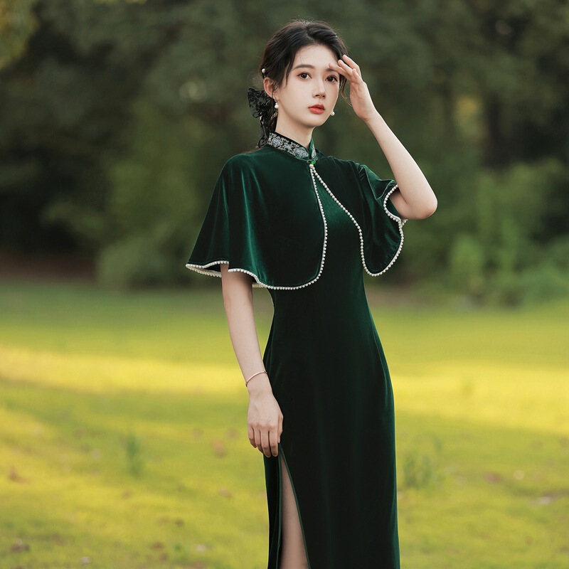 Black dark green wine velvet Chinese dresses retro oriental qipao cheongsam  dress improved cheongsam with cape style of the Republic of China