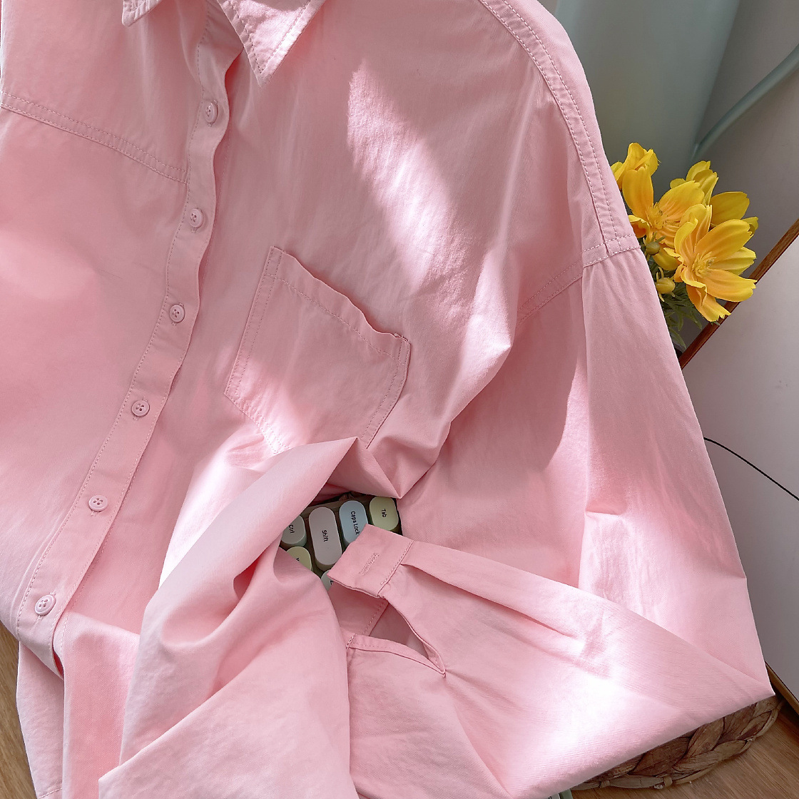 Non vedo l'ora di indossare questa bellissima maglietta velocemente. Camicia da donna coreana in tinta unita._voghion.com