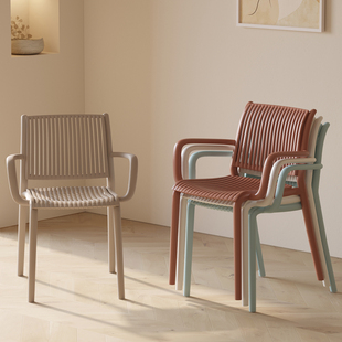 Simple Plastic Backrest Chair for Home Use, New Trendy Internet-Famous Cream Dining Chair and Makeup Stool for Small Spaces, 2025 Model