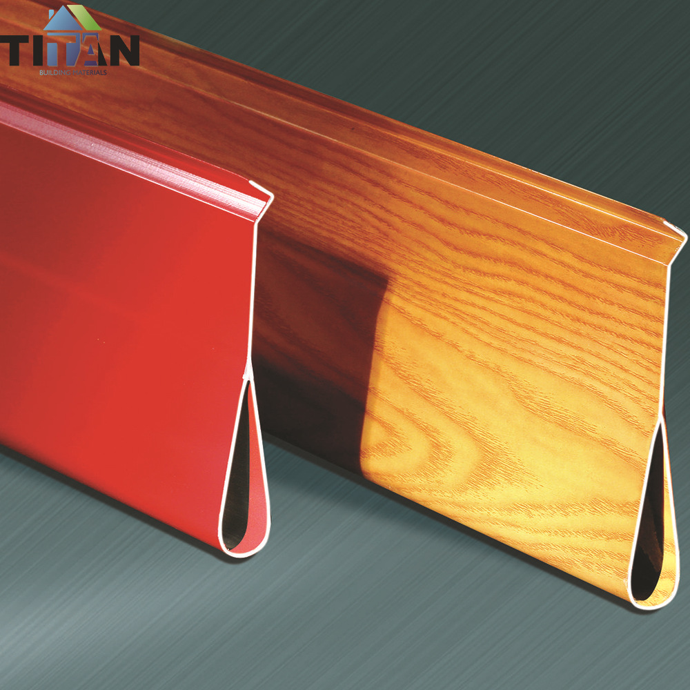 Techo cuadrado de aluminio Rejilla de aluminio Techo cuadrado de aluminio Tubo cuadrado de aluminio Perfil de aluminio Techo cuadrado de aluminio en forma de U de grano de madera para interiores y exteriores
