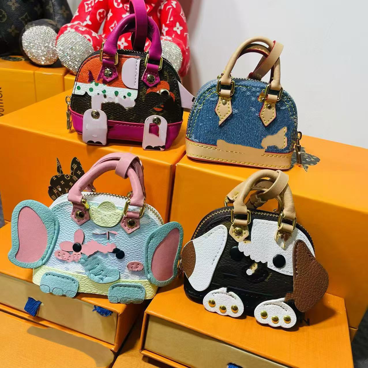 Mini Pink Elephant Bag from Ma Hu's Brand, Same Style as on Xiaohongshu, Small Dog and Elephant Earphone Case, Mini Pendant Coin Purse