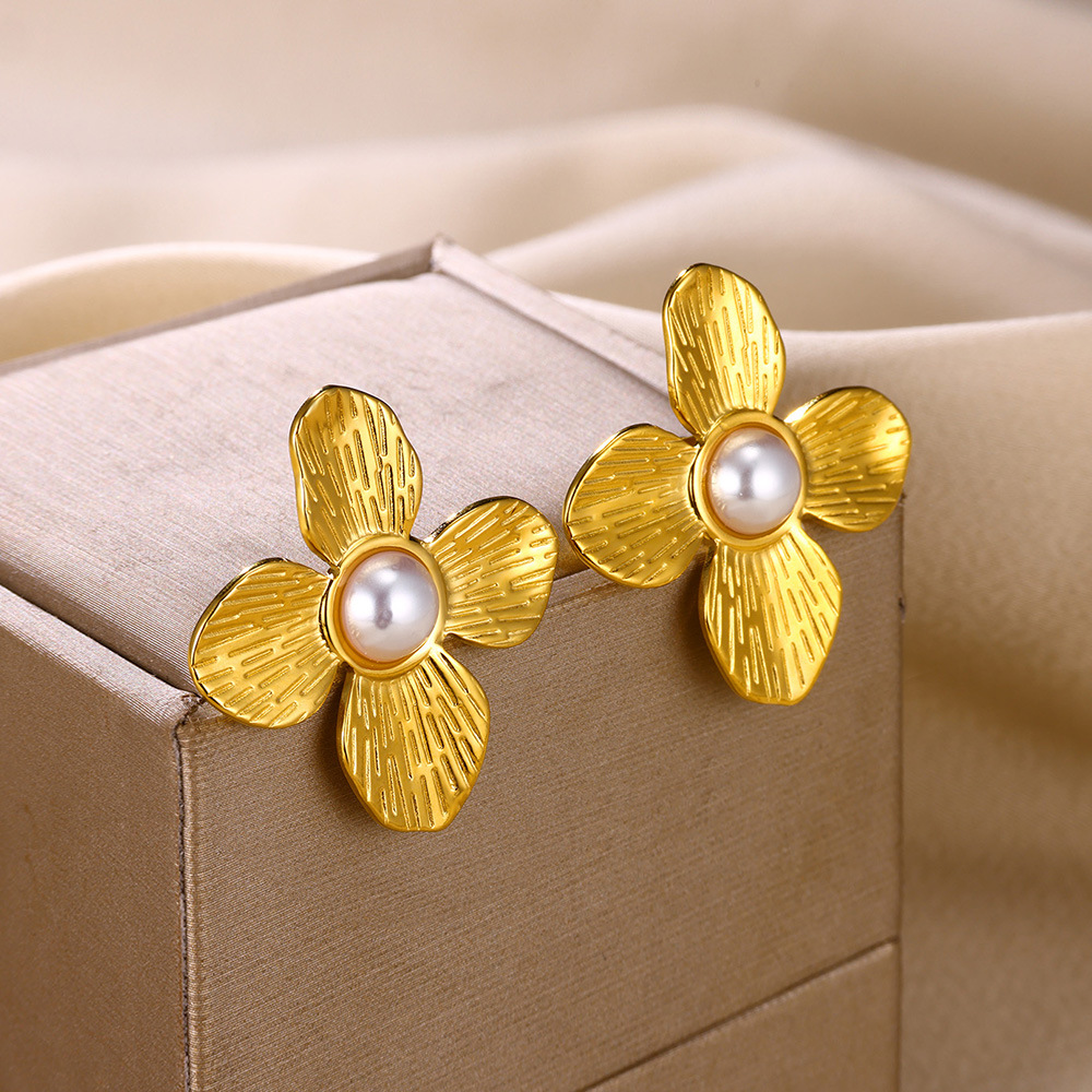 13g Weight 0.03µm-0.05µm Gold Plating Thickness PVD Coated Gold Plating Process 304 Stainless Steel Ear Needle Material Real Gold Plated Plating Material Stone-Free Inlay Material Ear Studs Classification 18K Gold Plating Color 1 Pair Quantity Daily Occasion 304 Stainless Steel Material Shamrock, Flower Pattern Women's Gender Vintage Style Style Waterproof Non Tarnish Craft PVD Coated Real Gold Plated 18K Gold Shamrock Flower 304 Stainless Steel Vintage Style Waterproof Non Tarnish Ear Studs 35