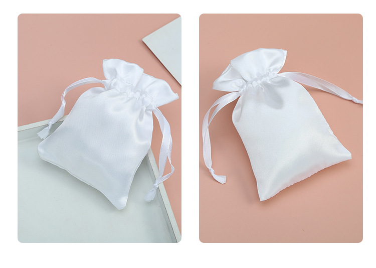 Simple Style Solid Color Satin Drawstring Jewelry Packaging Bags display picture 3