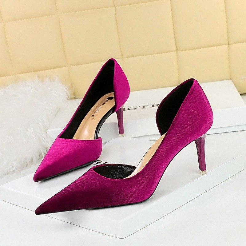 1363-A6 European and American Fashion Simple Banquet Women's Shoes Stiletto High Heels Shallow Mouth Pointed Toe Side Cut Out Western Velvet Shoes
