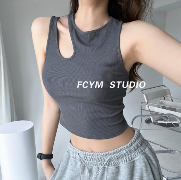 Sexy off-shoulder camisole women's summer design sense niche hollow-out hot girl inner wear short beauty back halter top Sexy off-shoulder camisole women's summer design sense niche hollow-out hot girl inner wear short beauty back halter top
