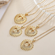 �Ĺ� �羳����ʱ�и���ͭ��18K���ʯʮ�ּ�ʥĸ���ĵ�׹����Ů��