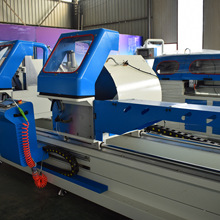 济南厂家供应 铝型材数控双头切割锯 LJZ2S-CNC-500*4200