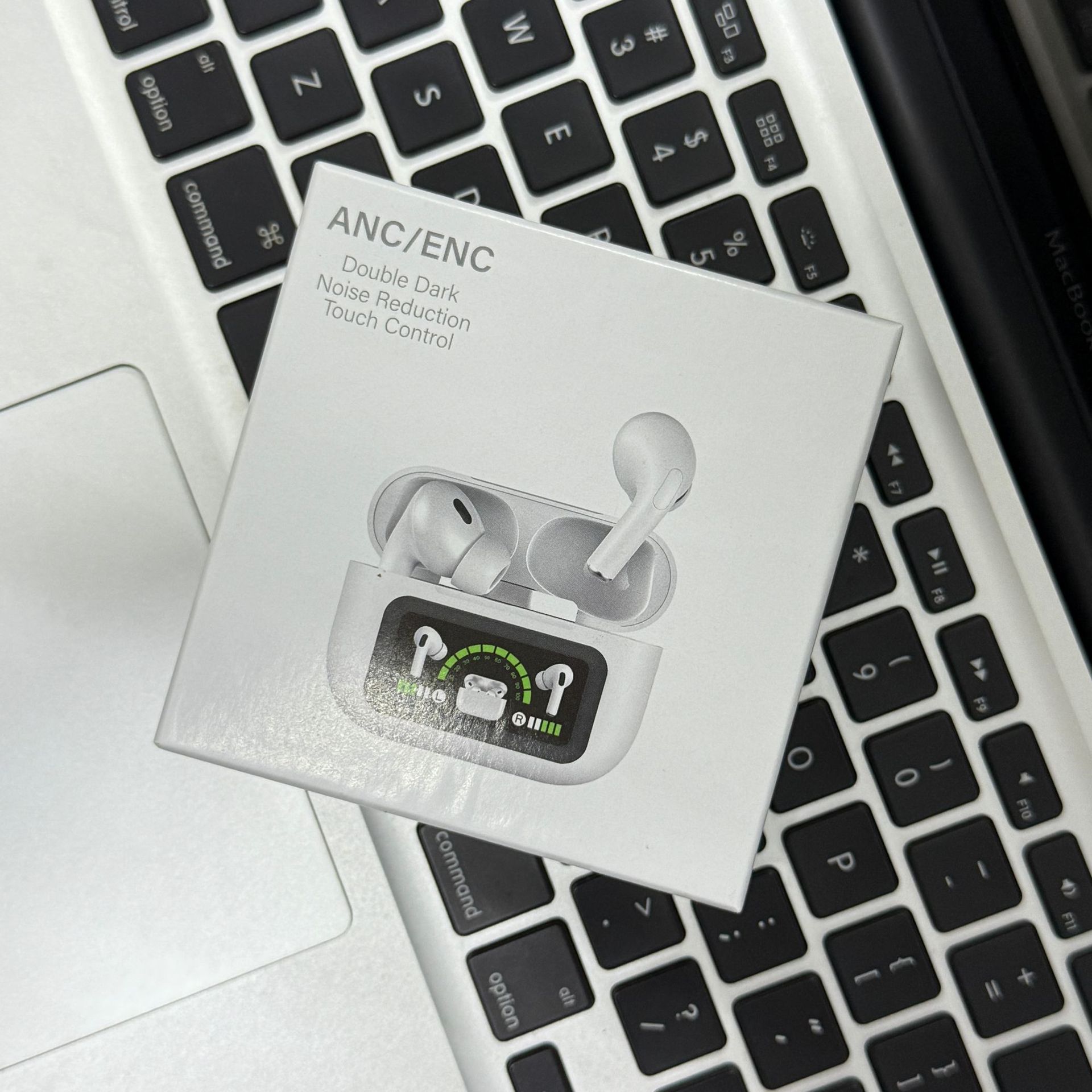 Transfronterizo de tres generaciones de auriculares Bluetooth ultra-larga resistencia Huaqiang Norte auriculares Comercio exterior Venta caliente pro3 Bluetooth inalámbrico en stock